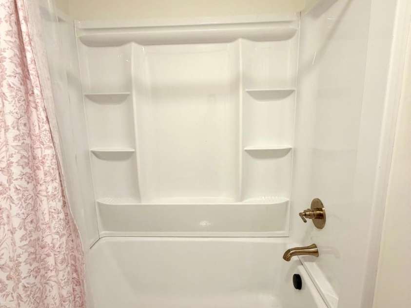 124 Providence Place, Chocowinity, NC 27817.  MLS# CAR4415044, YatesRealty ID 45018. 