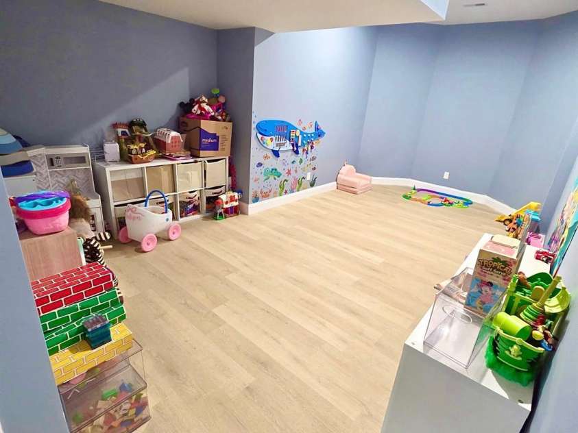 124 Providence Place, Chocowinity, NC 27817.  MLS# CAR4415044, YatesRealty ID 45018. Basement Playroom