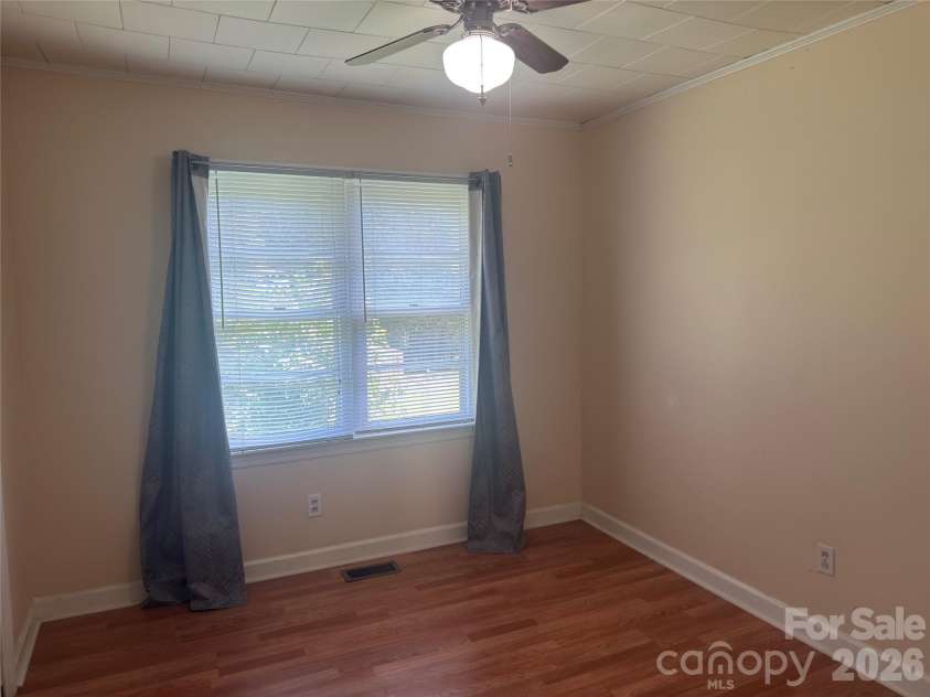405 Woodland Drive, Kershaw, SC 29067.  MLS# CAR4412557, YatesRealty ID 45019. 