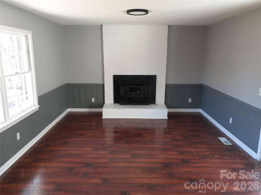 1638 Colonial Drive, Salisbury, NC 28144.  MLS# CAR4350476, YatesRealty ID 4502. 