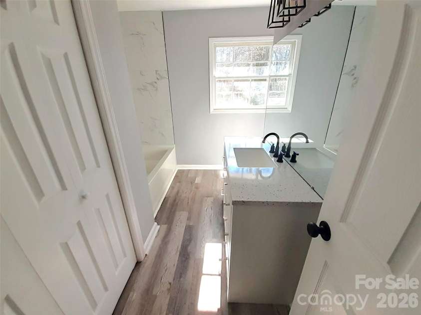 1638 Colonial Drive, Salisbury, NC 28144.  MLS# CAR4350476, YatesRealty ID 4502. 