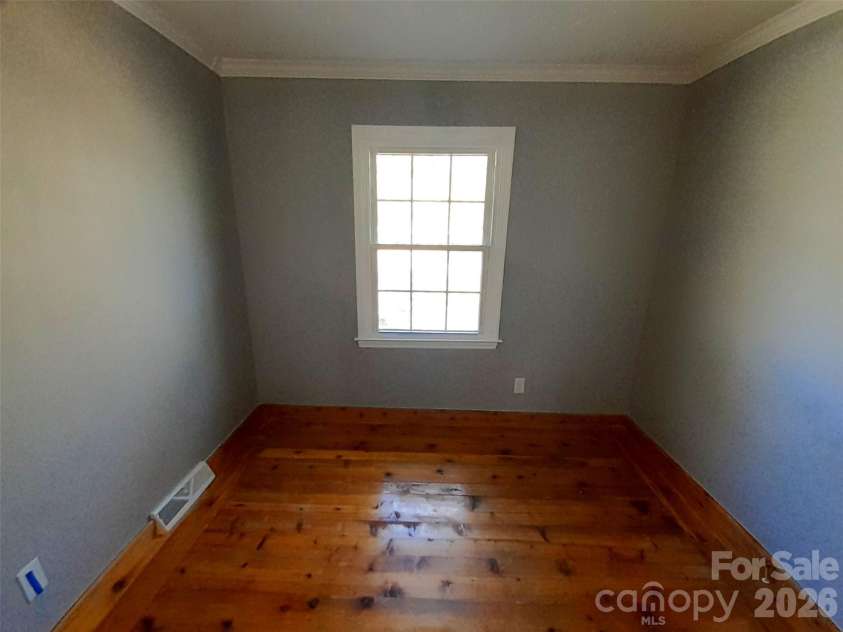 1638 Colonial Drive, Salisbury, NC 28144.  MLS# CAR4350476, YatesRealty ID 4502. 
