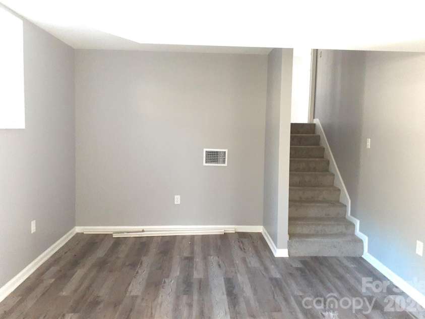 1638 Colonial Drive, Salisbury, NC 28144.  MLS# CAR4350476, YatesRealty ID 4502. 