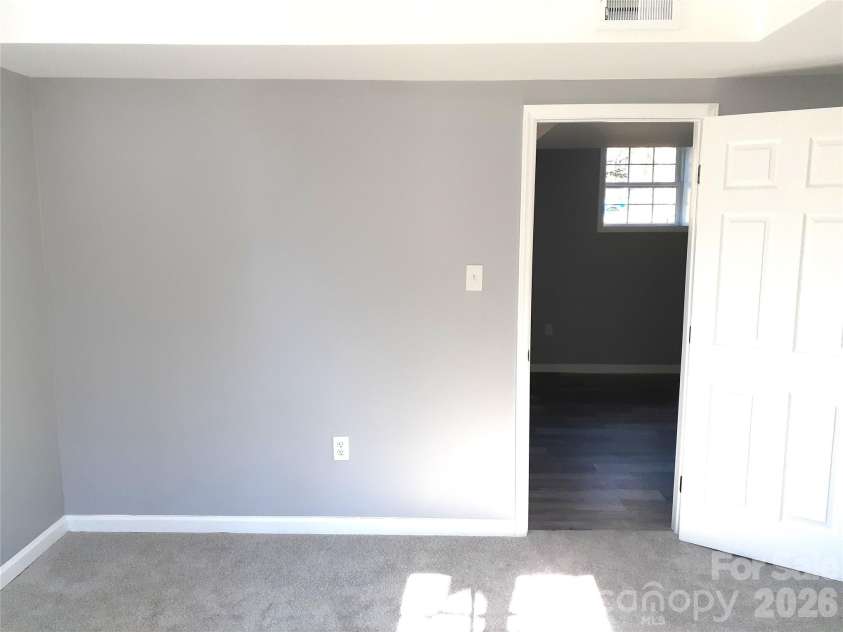 1638 Colonial Drive, Salisbury, NC 28144.  MLS# CAR4350476, YatesRealty ID 4502. 