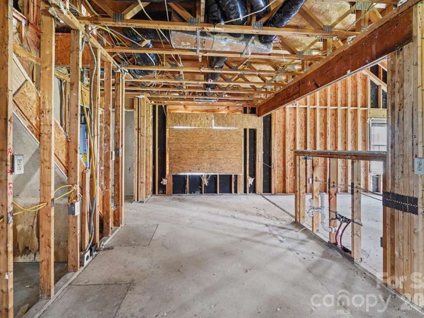 10411 Pickerel Lane, Charlotte, NC 28213.  MLS# CAR4399845, YatesRealty ID 45021. 