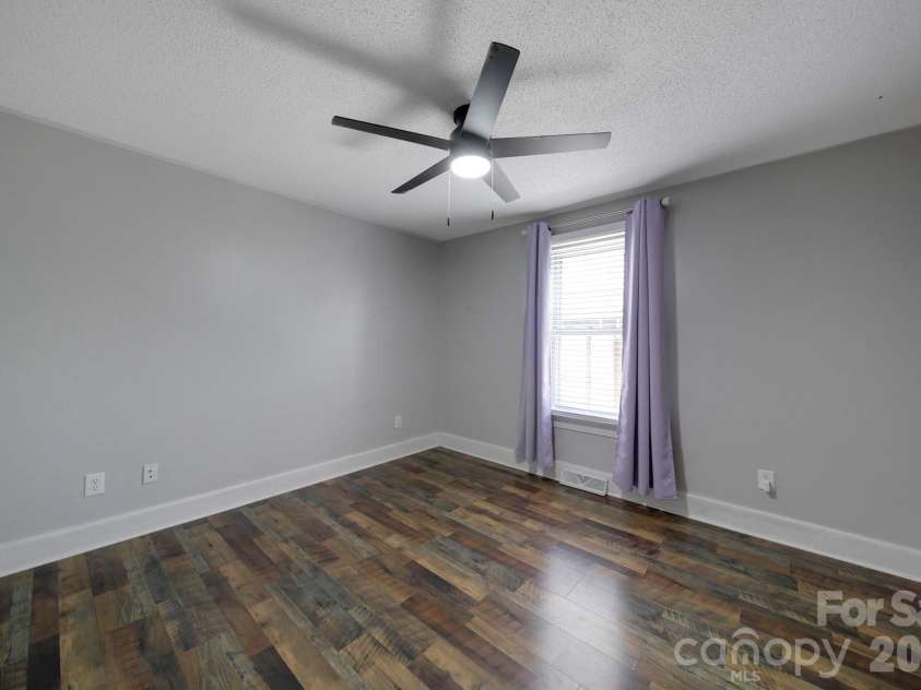 403 Church Street, Gastonia, NC 28054.  MLS# CAR4403736, YatesRealty ID 45022. 