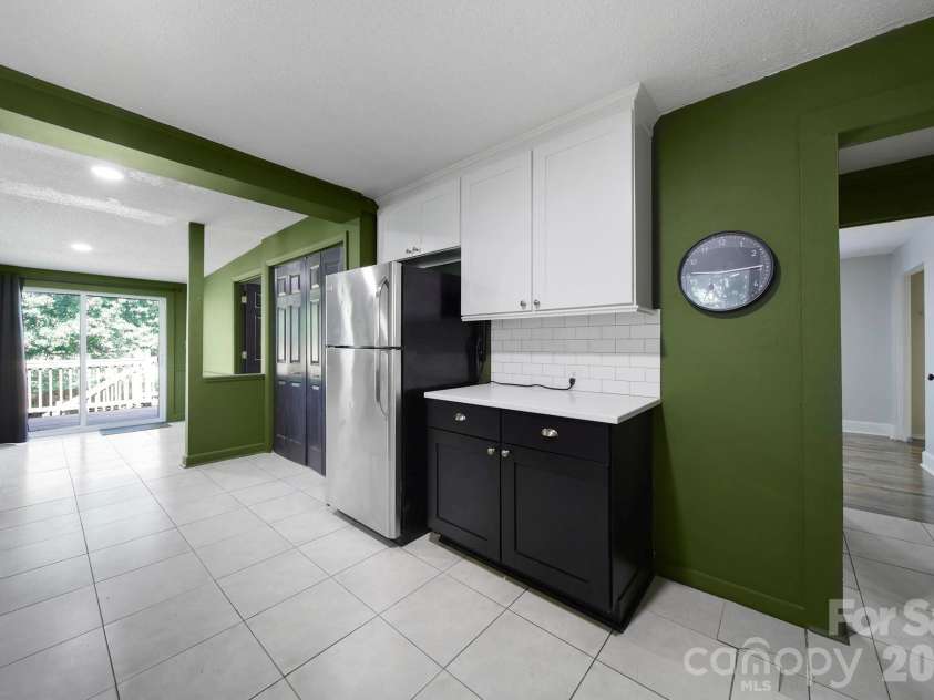 403 Church Street, Gastonia, NC 28054.  MLS# CAR4403736, YatesRealty ID 45022. 