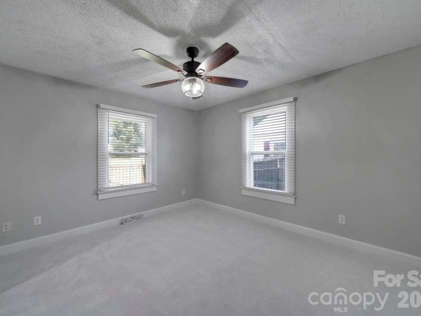 403 Church Street, Gastonia, NC 28054.  MLS# CAR4403736, YatesRealty ID 45022. 