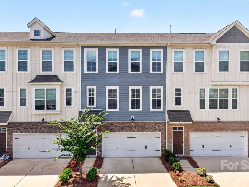 6981 Waterstone Drive, Sherrills Ford, NC 28673.  MLS# CAR4415129, YatesRealty ID 45024. 