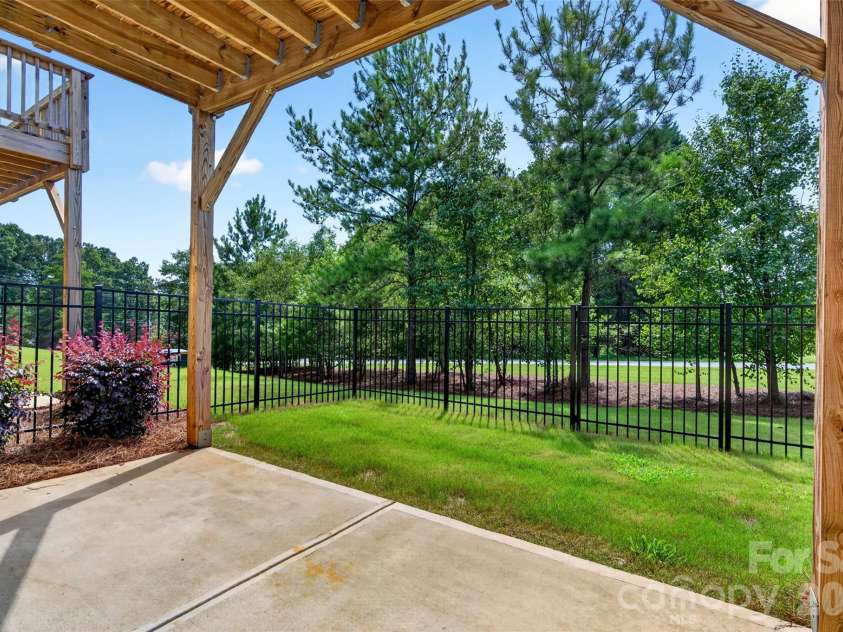 6981 Waterstone Drive, Sherrills Ford, NC 28673.  MLS# CAR4415129, YatesRealty ID 45024. 