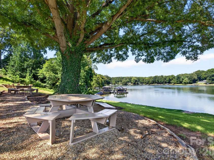6981 Waterstone Drive, Sherrills Ford, NC 28673.  MLS# CAR4415129, YatesRealty ID 45024. 