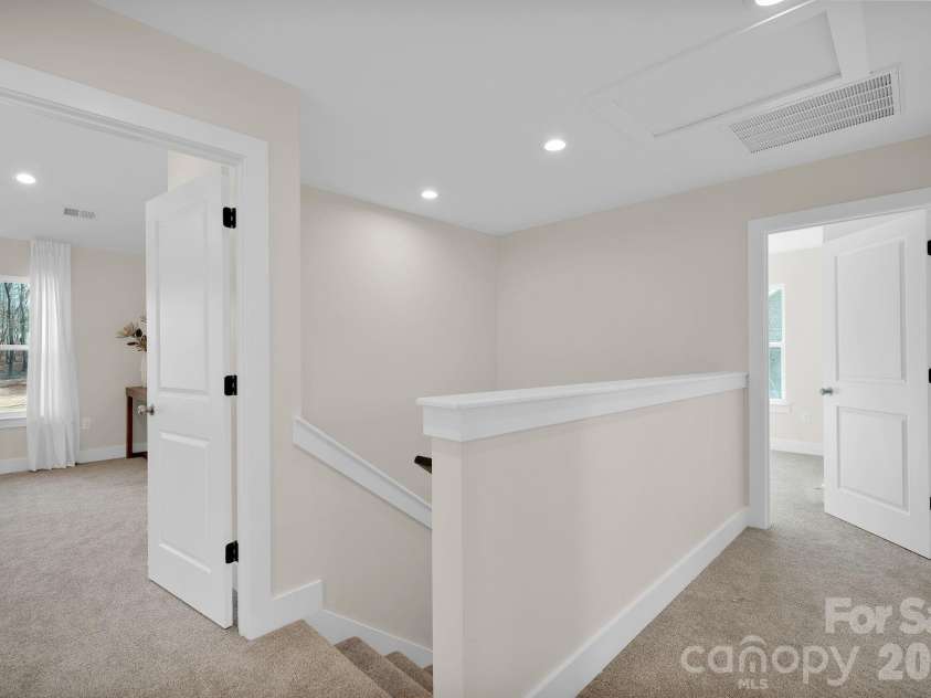 146 Forest Creek Drive, Statesville, NC 28625.  MLS# CAR4415679, YatesRealty ID 45025. 