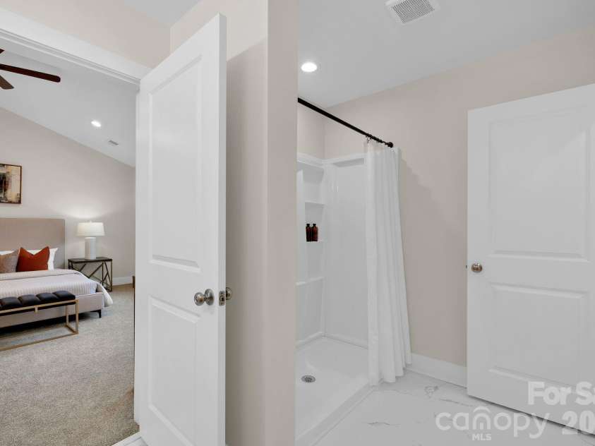 146 Forest Creek Drive, Statesville, NC 28625.  MLS# CAR4415679, YatesRealty ID 45025. 