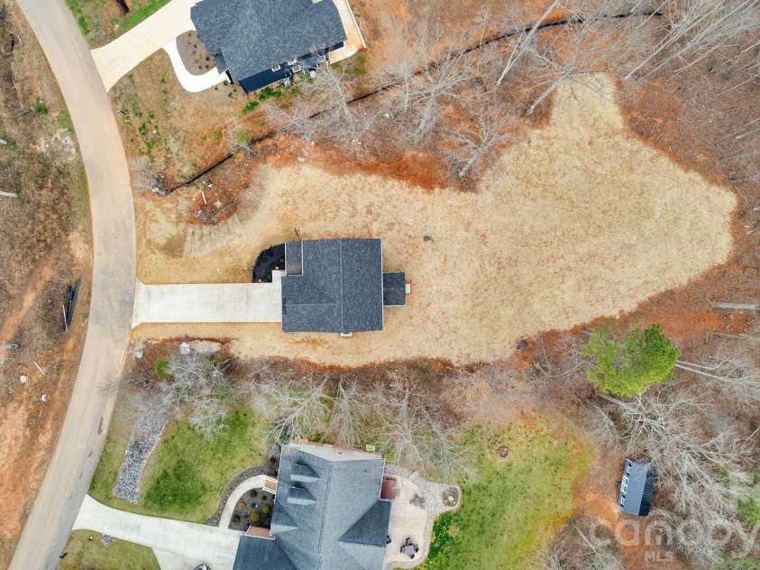 146 Forest Creek Drive, Statesville, NC 28625.  MLS# CAR4415679, YatesRealty ID 45025. 