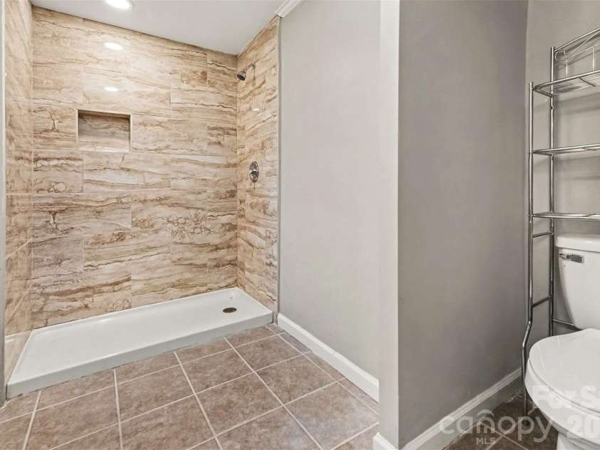 599 Scotts Creek Road, Statesville, NC 28625.  MLS# CAR4414968, YatesRealty ID 45027. 