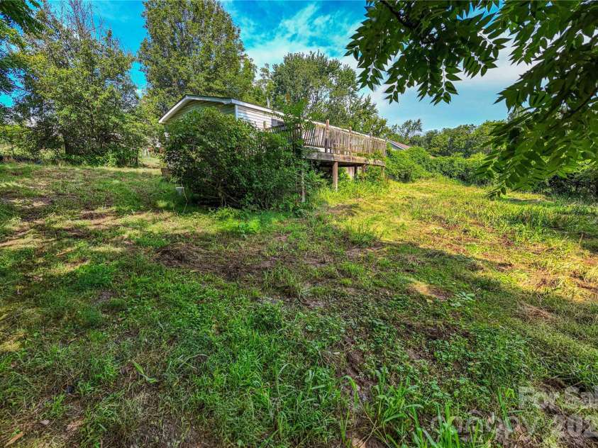 133 Brickyard Road, Asheville, NC 28806.  MLS# CAR4414988, YatesRealty ID 45028. 