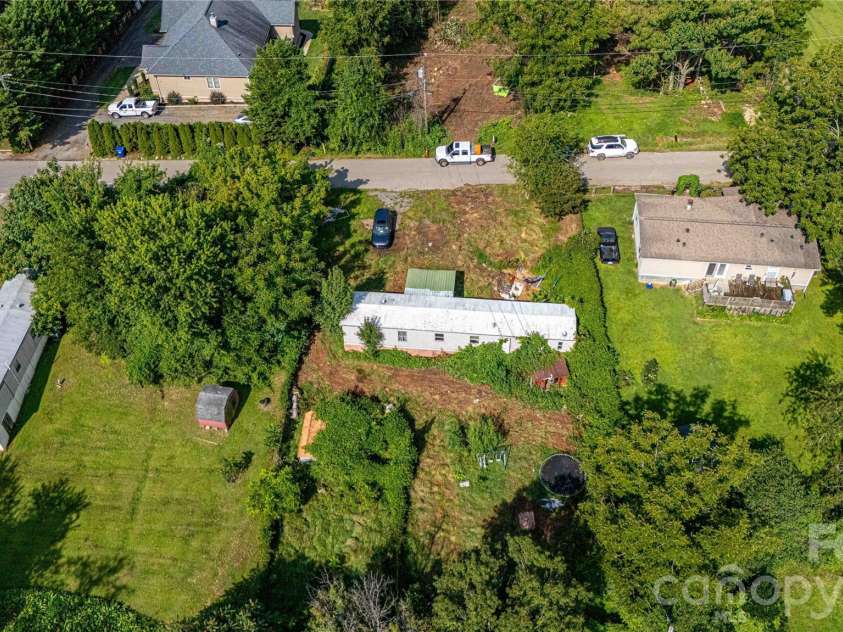 133 Brickyard Road, Asheville, NC 28806.  MLS# CAR4414988, YatesRealty ID 45028. 
