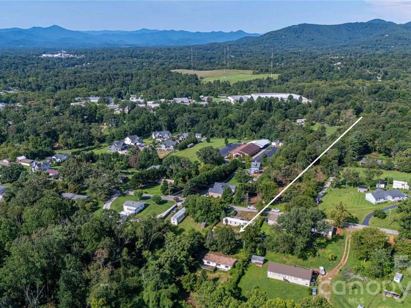 133 Brickyard Road, Asheville, NC 28806.  MLS# CAR4414988, YatesRealty ID 45028. 
