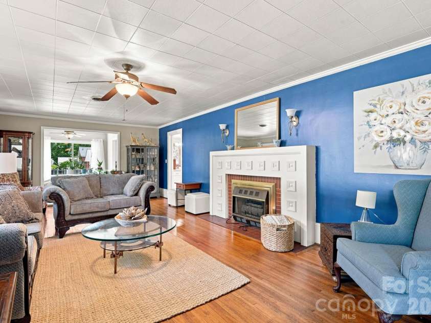 310 Brook Street, Kannapolis, NC 28083.  MLS# CAR4414995, YatesRealty ID 45029. 