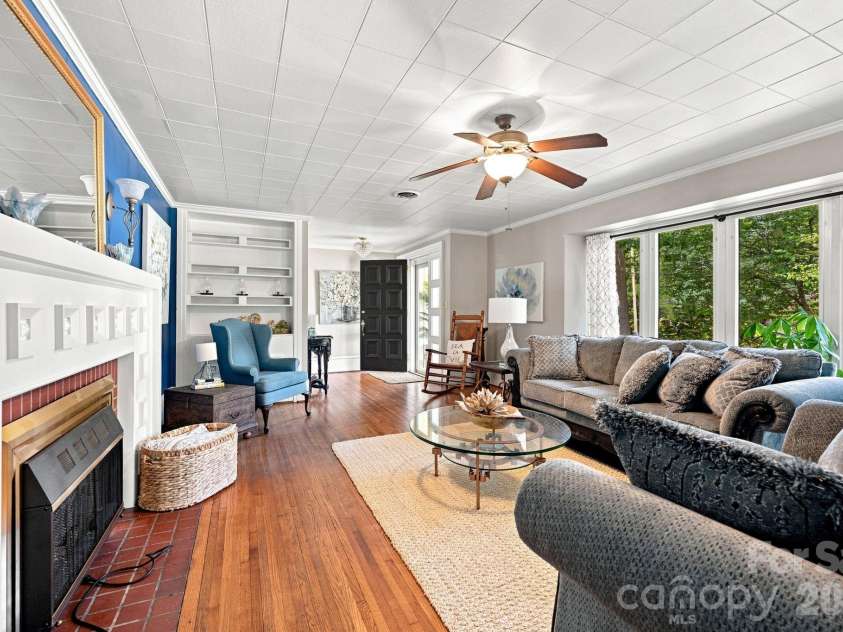 310 Brook Street, Kannapolis, NC 28083.  MLS# CAR4414995, YatesRealty ID 45029. 