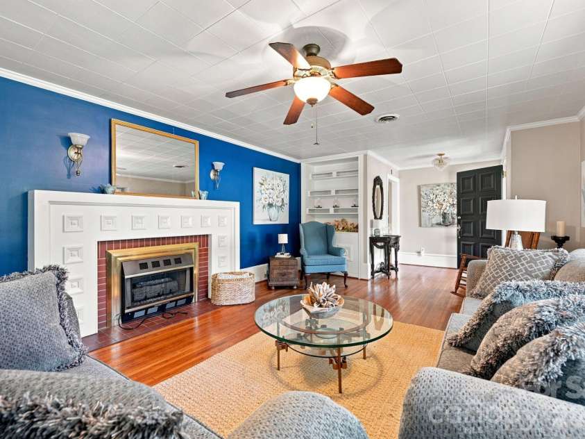 310 Brook Street, Kannapolis, NC 28083.  MLS# CAR4414995, YatesRealty ID 45029. 