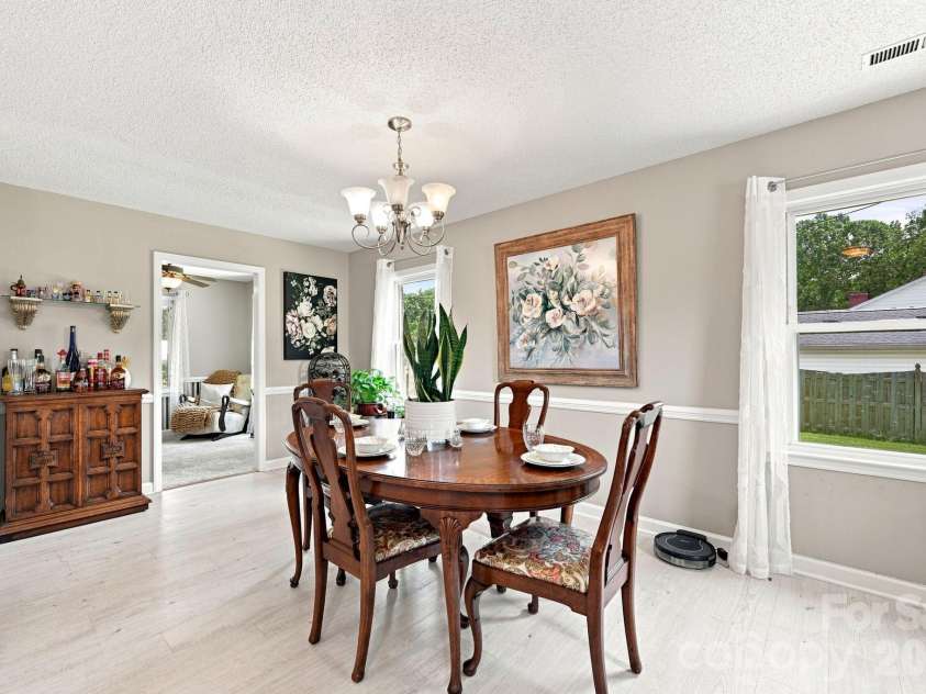 310 Brook Street, Kannapolis, NC 28083.  MLS# CAR4414995, YatesRealty ID 45029. 