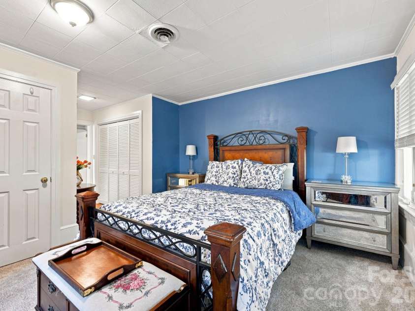 310 Brook Street, Kannapolis, NC 28083.  MLS# CAR4414995, YatesRealty ID 45029. 