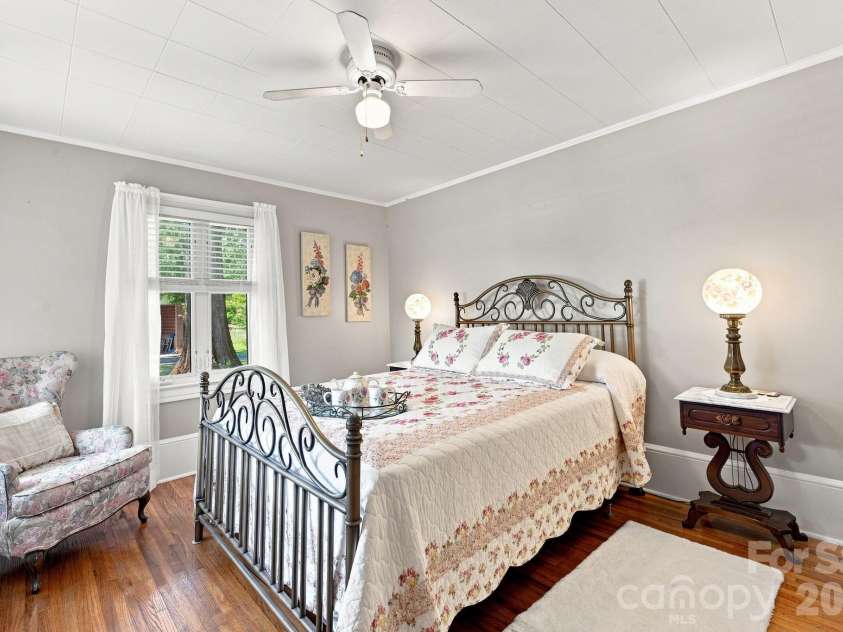 310 Brook Street, Kannapolis, NC 28083.  MLS# CAR4414995, YatesRealty ID 45029. 