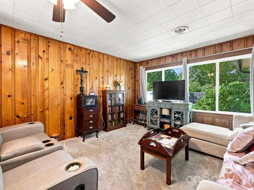 310 Brook Street, Kannapolis, NC 28083.  MLS# CAR4414995, YatesRealty ID 45029. 