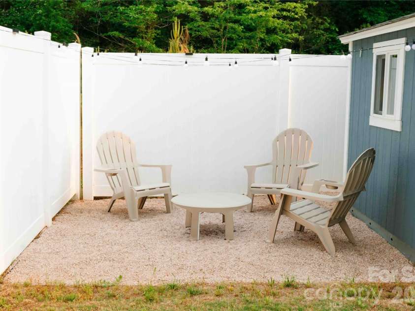 2880 Sherrills Stream Drive, Sherrills Ford, NC 28673.  MLS# CAR4414551, YatesRealty ID 45032. 