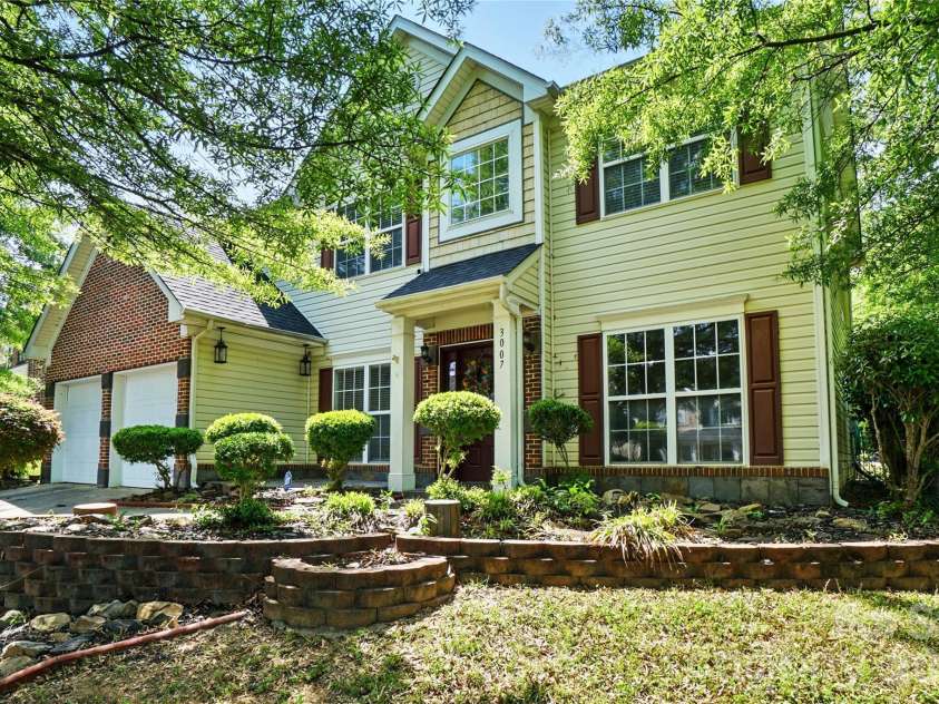 3007 Gambrill Falls Drive, Indian Trail, NC 28079.  MLS# CAR4414237, YatesRealty ID 45036. 
