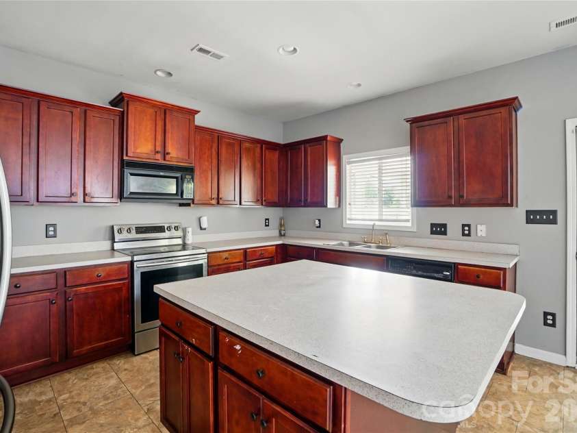 3007 Gambrill Falls Drive, Indian Trail, NC 28079.  MLS# CAR4414237, YatesRealty ID 45036. 