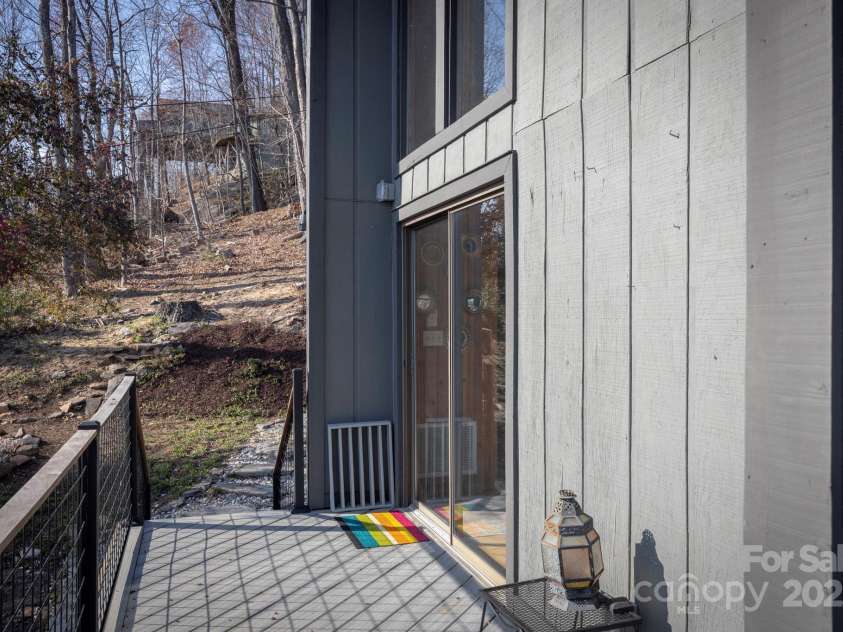 456 Youngs Mountain Drive, Lake Lure, NC 28746.  MLS# CAR4233948, YatesRealty ID 4504. 