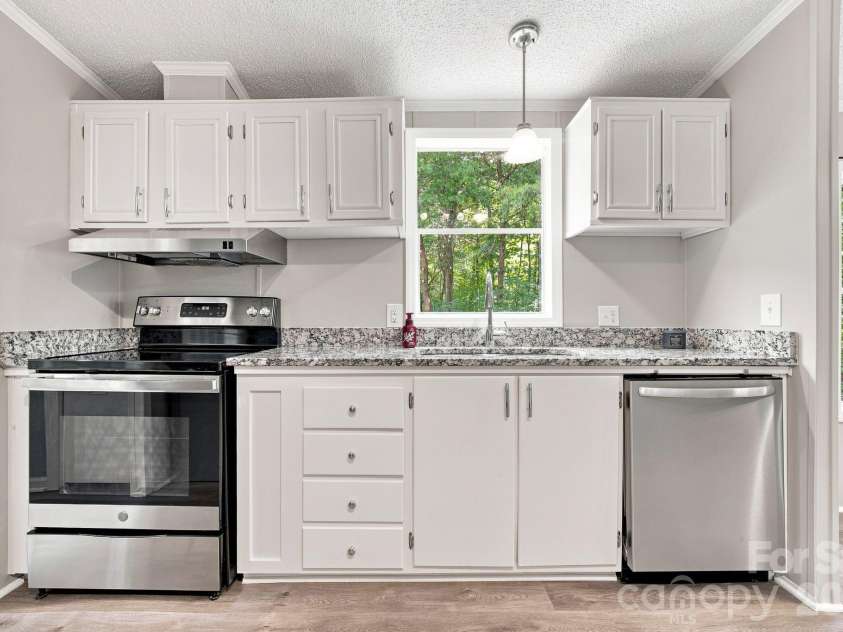 128 Craver Lane, Troutman, NC 28166.  MLS# CAR4412326, YatesRealty ID 45041. 