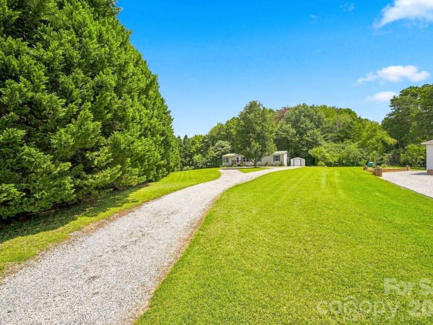 128 Craver Lane, Troutman, NC 28166.  MLS# CAR4412326, YatesRealty ID 45041. 
