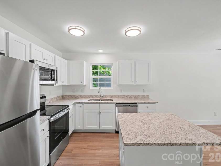 1629 Pineburr Lane, Rock Hill, SC 29730.  MLS# CAR4413597, YatesRealty ID 45043. 