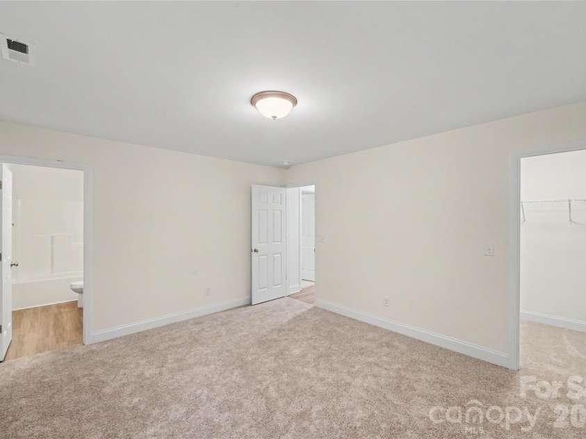 1629 Pineburr Lane, Rock Hill, SC 29730.  MLS# CAR4413597, YatesRealty ID 45043. 
