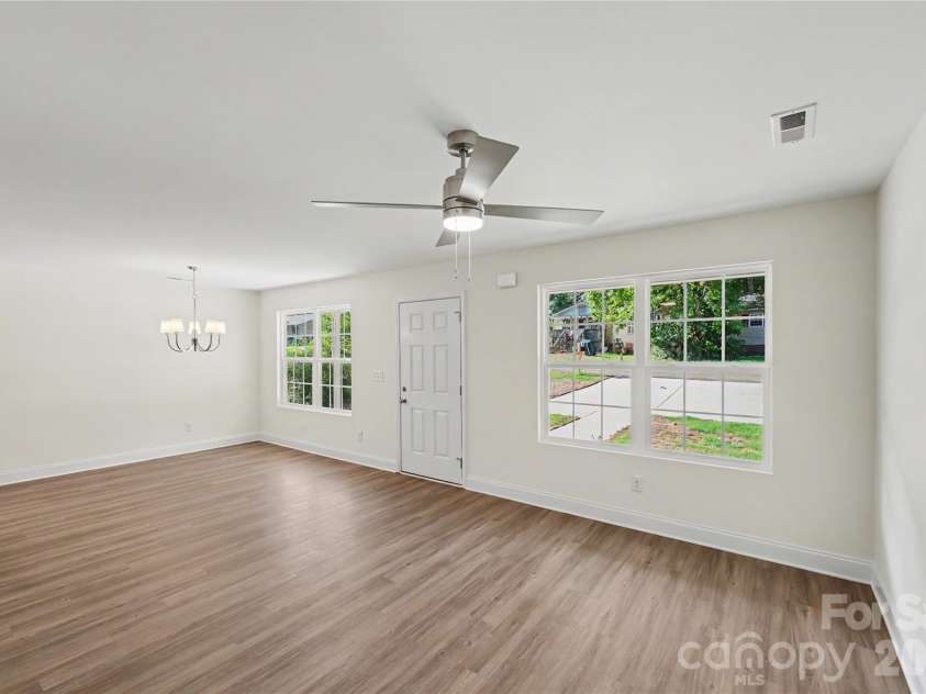 1629 Pineburr Lane, Rock Hill, SC 29730.  MLS# CAR4413597, YatesRealty ID 45043. 