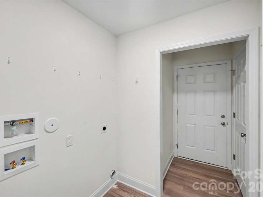 1629 Pineburr Lane, Rock Hill, SC 29730.  MLS# CAR4413597, YatesRealty ID 45043. 