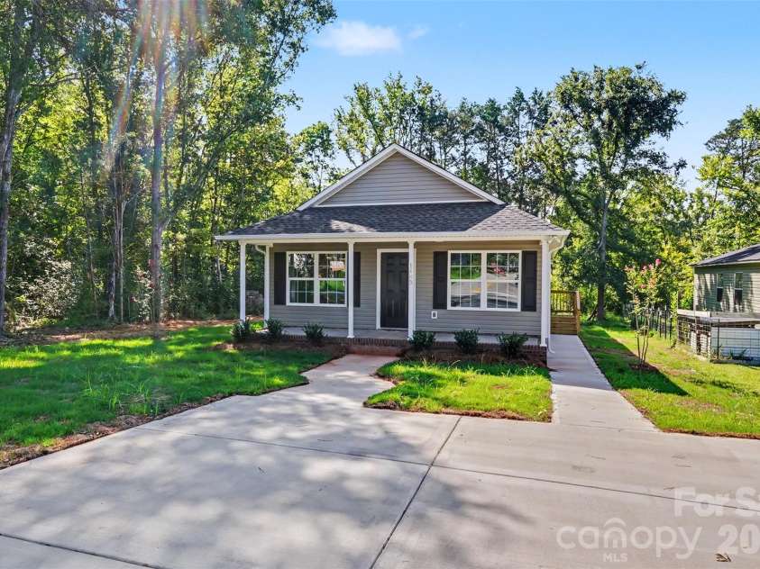 1483 Stroupe Street, Rock Hill, SC 29730.  MLS# CAR4413657, YatesRealty ID 45044. 