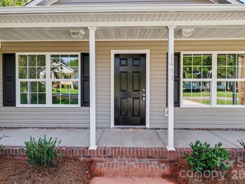 1483 Stroupe Street, Rock Hill, SC 29730.  MLS# CAR4413657, YatesRealty ID 45044. 