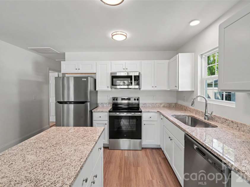1483 Stroupe Street, Rock Hill, SC 29730.  MLS# CAR4413657, YatesRealty ID 45044. 