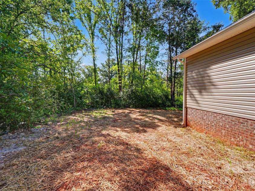 1483 Stroupe Street, Rock Hill, SC 29730.  MLS# CAR4413657, YatesRealty ID 45044. 