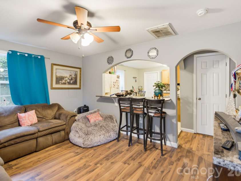 4113 Tryon Street, Charlotte, NC 28217.  MLS# CAR4409699, YatesRealty ID 45047. 