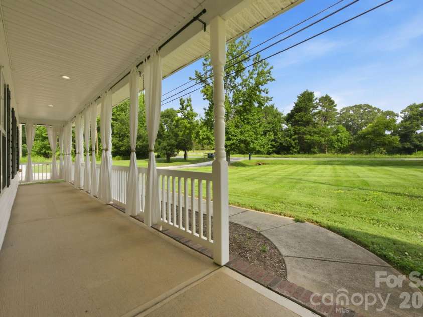 9552 Brief Road, Charlotte, NC 28227.  MLS# CAR4409077, YatesRealty ID 45048. 