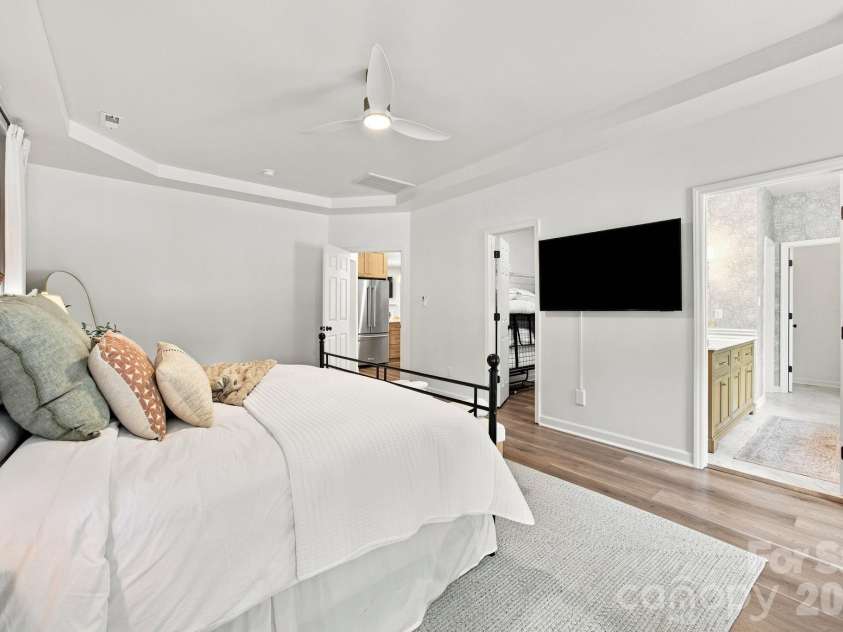 9552 Brief Road, Charlotte, NC 28227.  MLS# CAR4409077, YatesRealty ID 45048. 