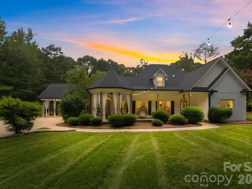 9544 Brief Road, Mint Hill, NC 28227.  MLS# CAR4408948, YatesRealty ID 45049. 