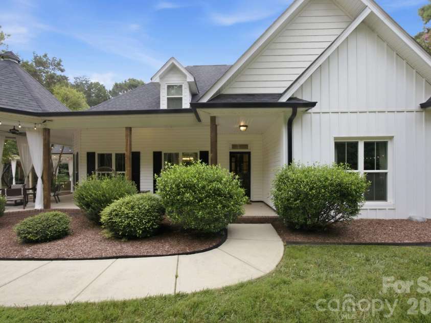 9544 Brief Road, Mint Hill, NC 28227.  MLS# CAR4408948, YatesRealty ID 45049. 