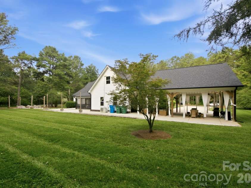 9544 Brief Road, Mint Hill, NC 28227.  MLS# CAR4408948, YatesRealty ID 45049. 