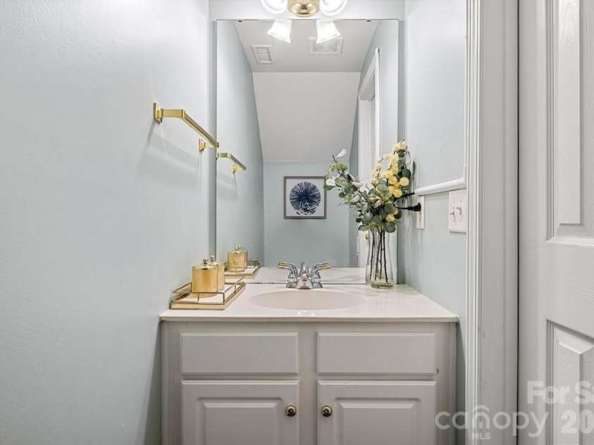 11130 Bladworth Court, Charlotte, NC 28277.  MLS# CAR4401570, YatesRealty ID 45051. 